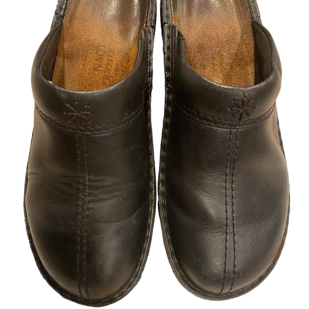 Naot Slip In Clog Mule In Black Leather